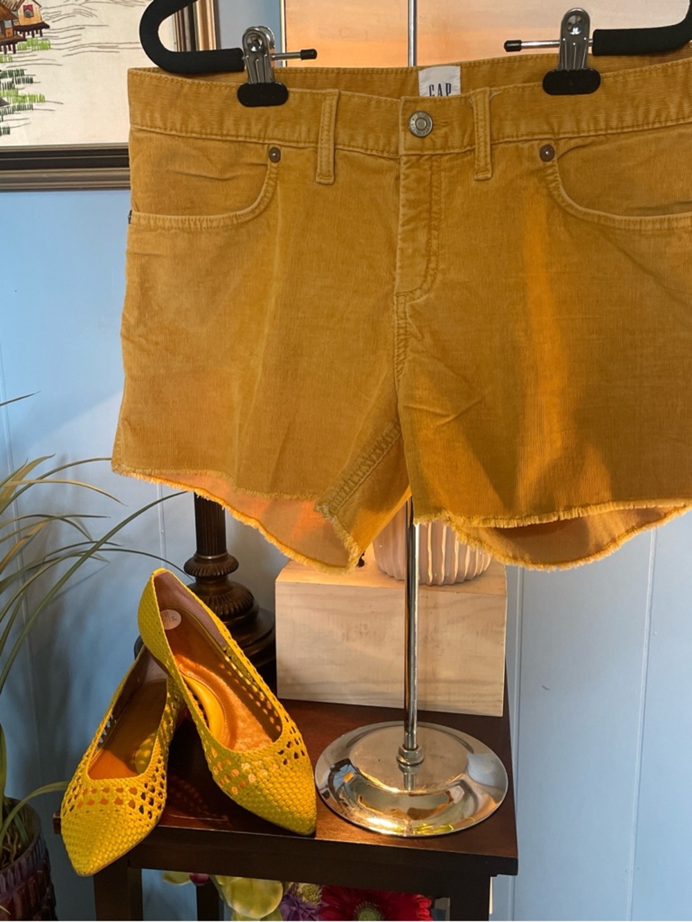 GAP Women's Corduroy Shorts in Mustard Yellow - Picture 1 of 7